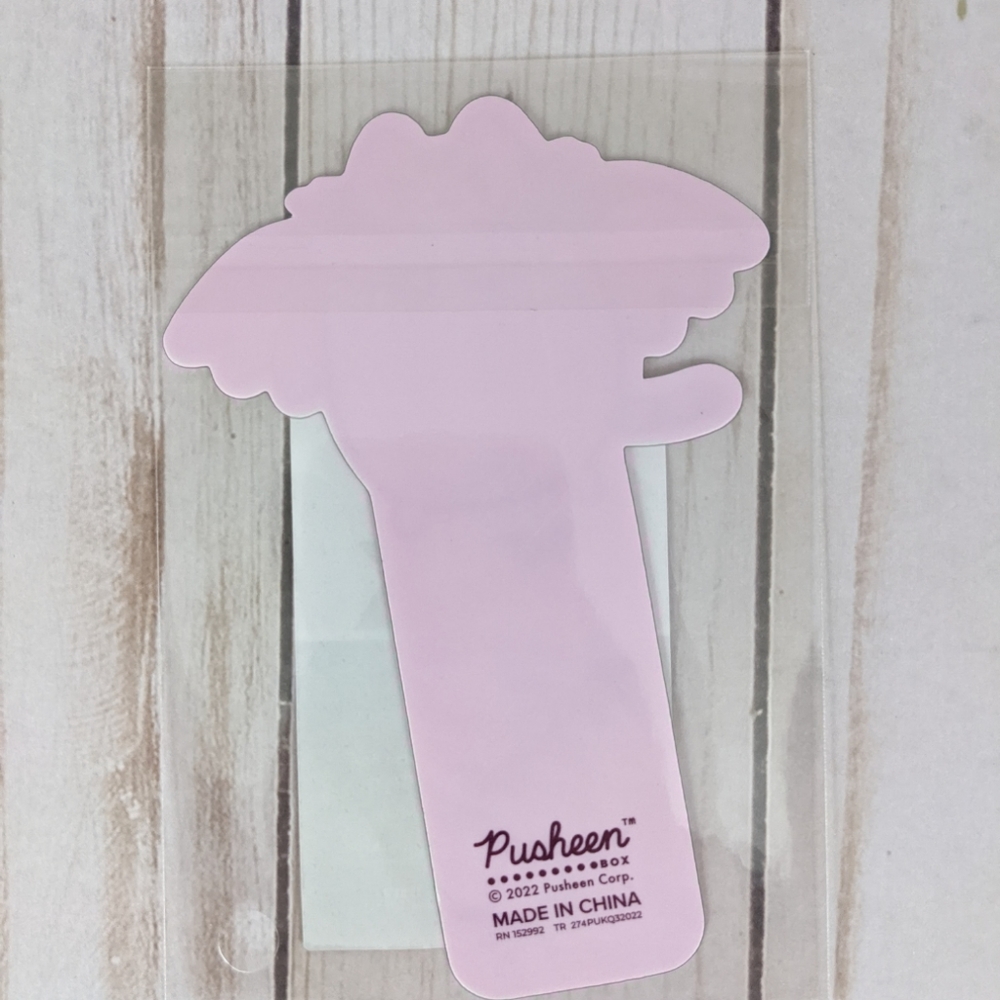 Culture Fly Pusheen Box Exclusive Vampurr Purple Bat Bookmark New - Picture 3 of 4